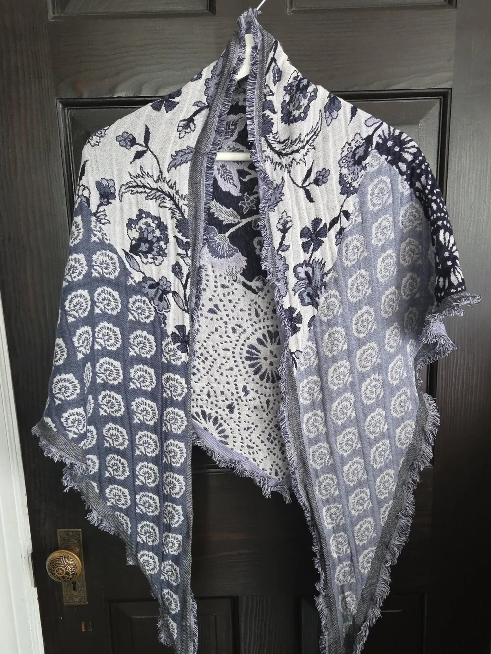 Fringed Floral & Geometric Throw Blanket Scarf - Navy/White